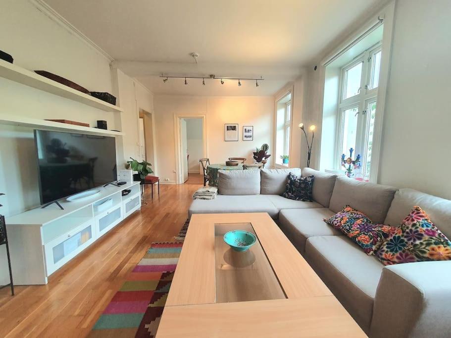 Charming Bright In Quiet Area Of Grunerlokka *
